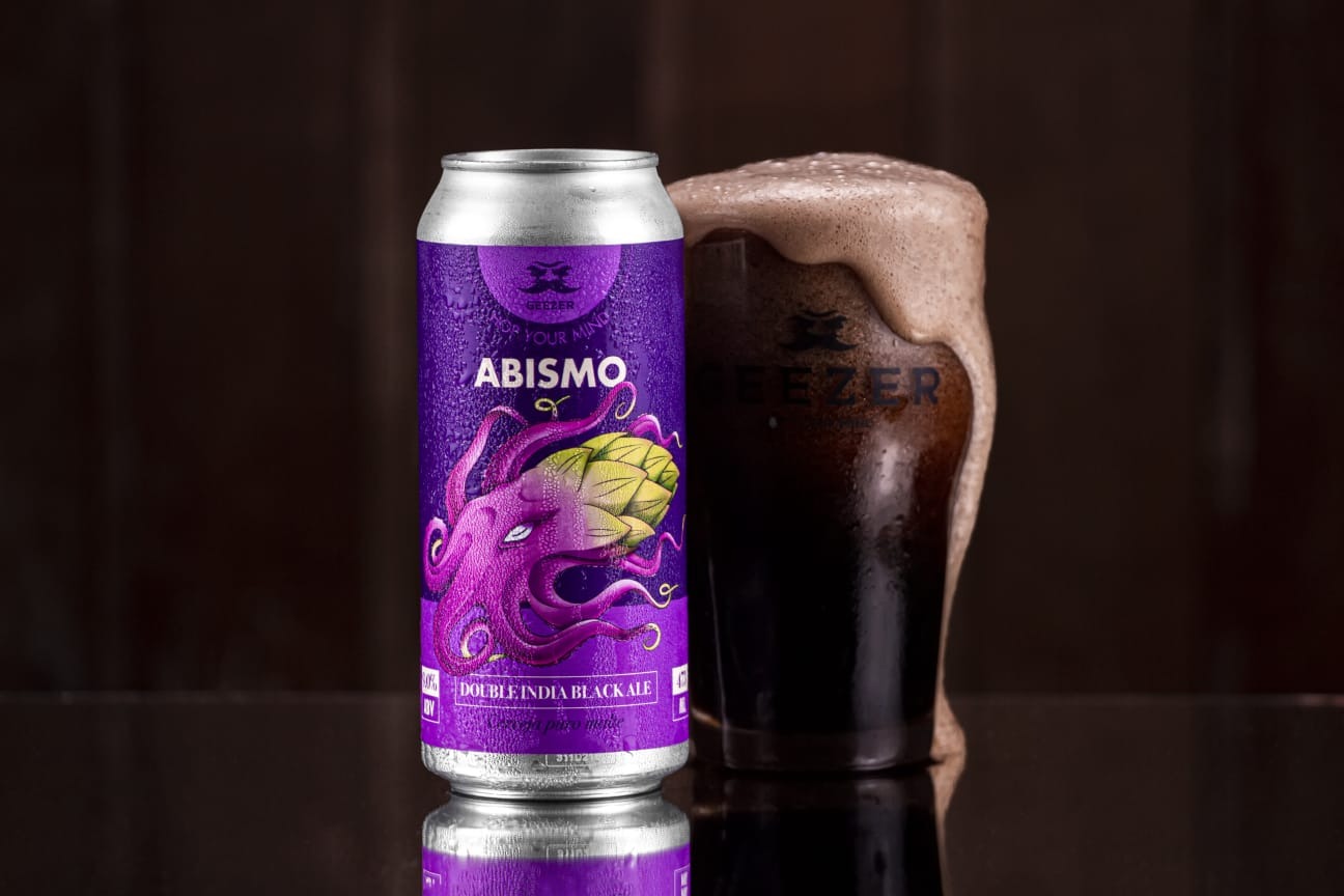 ABISMO DOUBLE INDIA BLACK ALE LATA 473 ML - Imagem 3